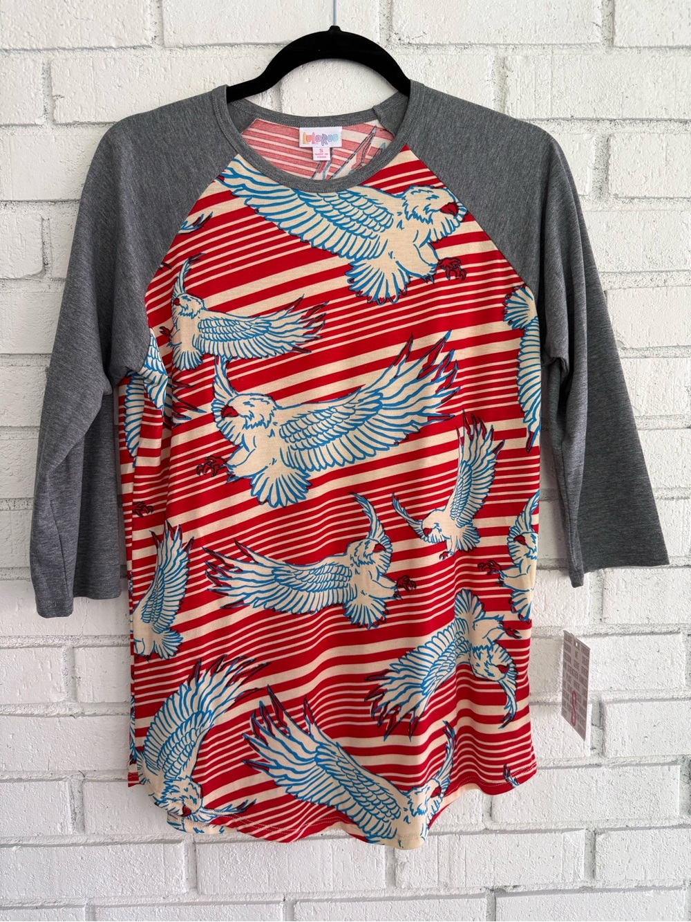 Lularoe Randy Top Size Small Red Stripe Eagle Print Gray Raglan Sleeve NWT